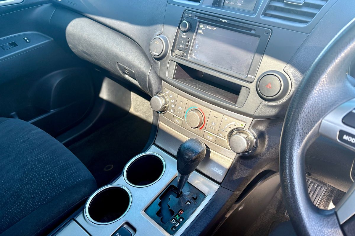 2013 Toyota Kluger Altitude GSU40R