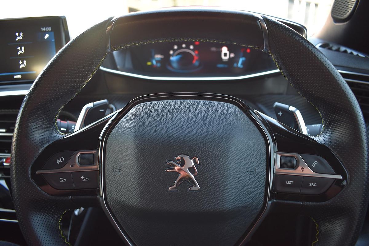 2021 Peugeot 2008 GT Sport P24