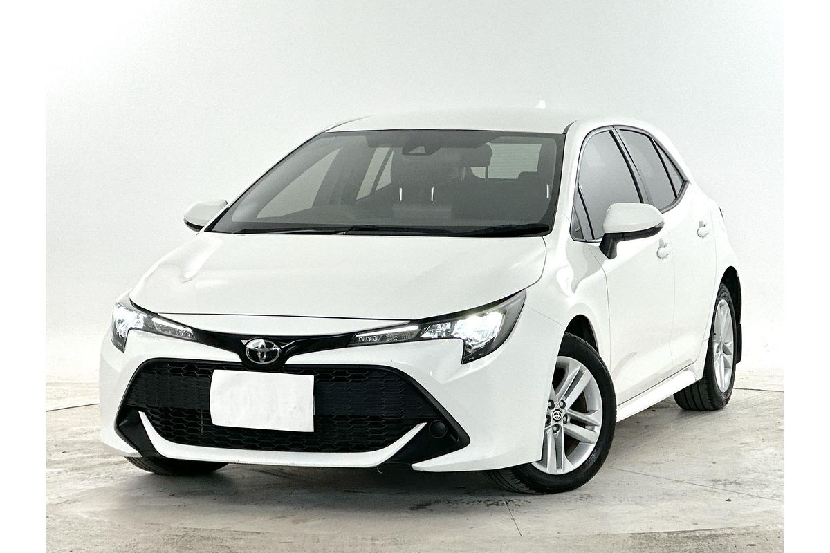 2018 Toyota Corolla Ascent Sport MZEA12R