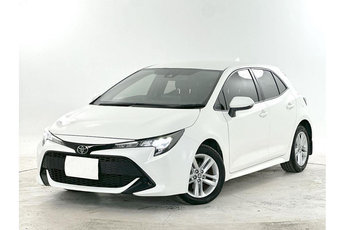 2018 Toyota Corolla Ascent Sport MZEA12R