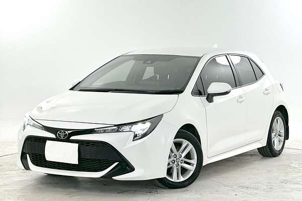 2018 Toyota Corolla Ascent Sport MZEA12R