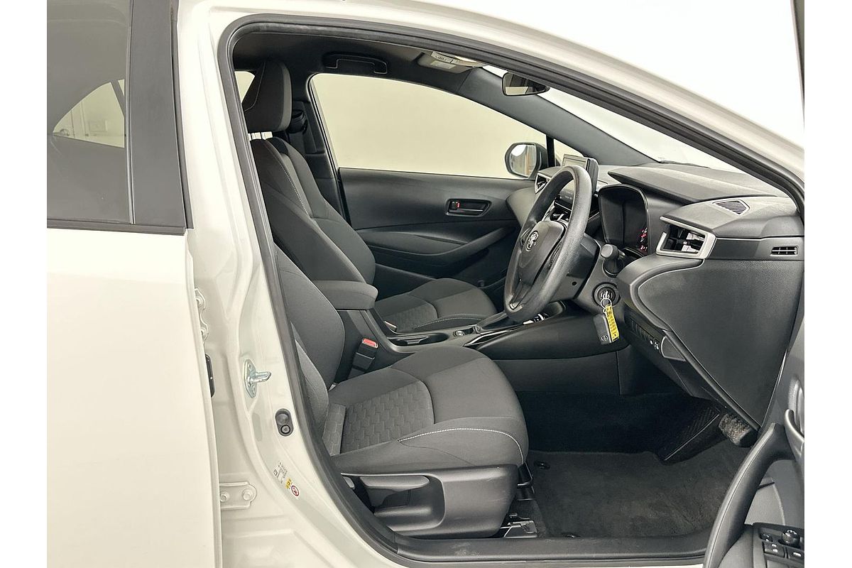 2018 Toyota Corolla Ascent Sport MZEA12R