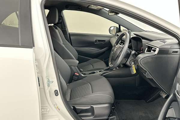 2018 Toyota Corolla Ascent Sport MZEA12R