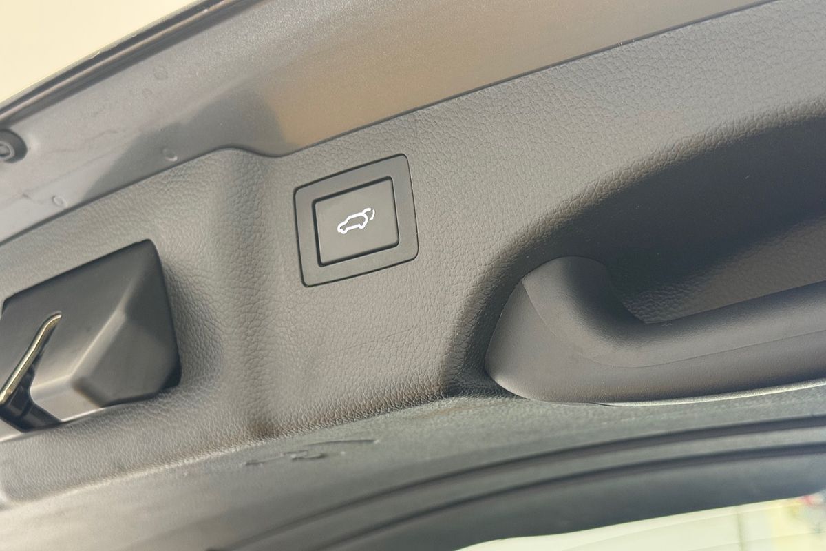 2015 Hyundai Santa Fe Elite DM3 Series II