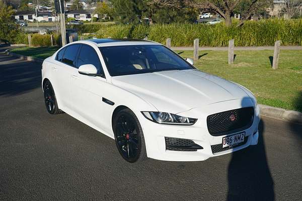 2016 Jaguar XE R-Sport