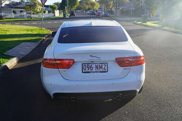 2016 Jaguar XE R-Sport