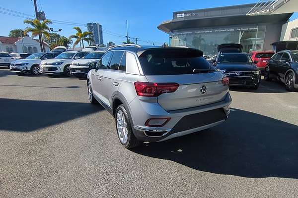 2025 Volkswagen T-Roc 110TSI Style D11
