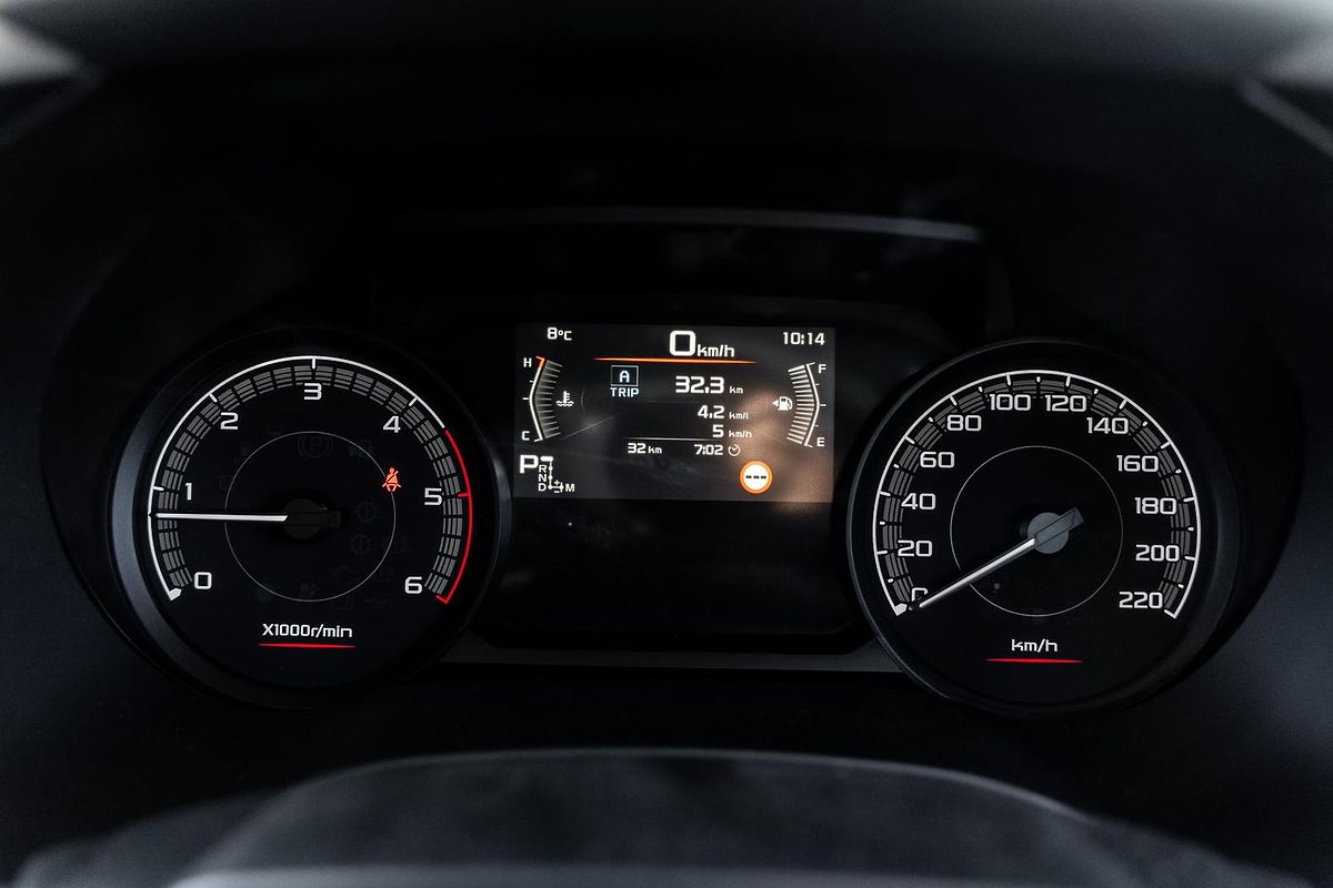 2025 Isuzu D-MAX SX High Ride Rear Wheel Drive