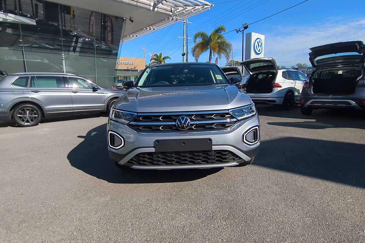 2025 Volkswagen T-Roc 110TSI Style D11