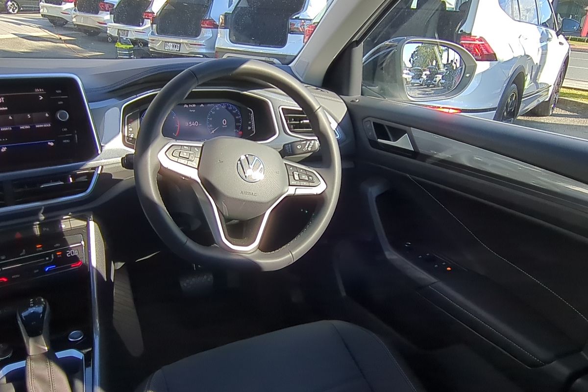 2025 Volkswagen T-Roc 110TSI Style D11