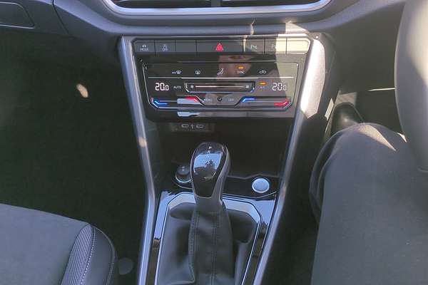 2025 Volkswagen T-Roc 110TSI Style D11