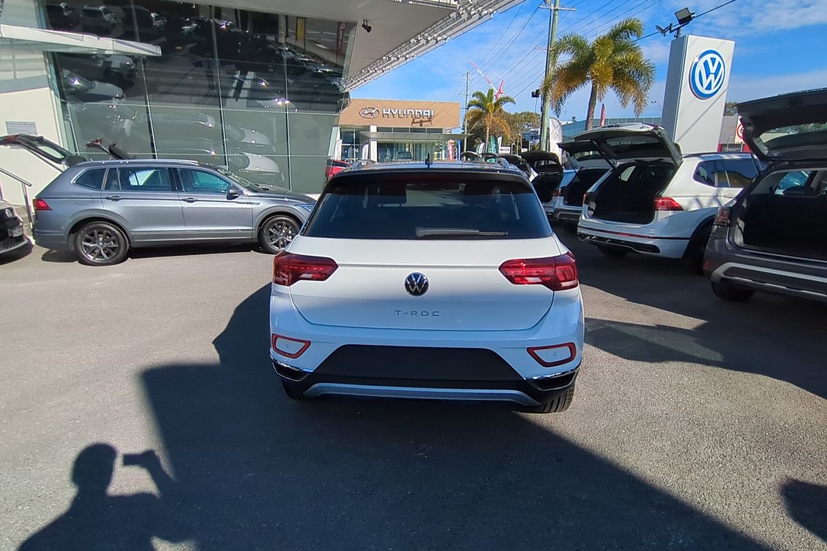 2025 Volkswagen T-Roc 110TSI Style D11
