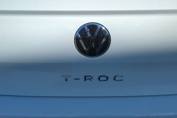2025 Volkswagen T-Roc 110TSI Style D11