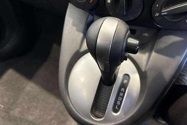 2010 Mazda 2 Neo DE Series 1