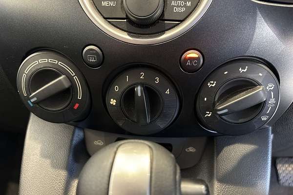 2010 Mazda 2 Neo DE Series 1