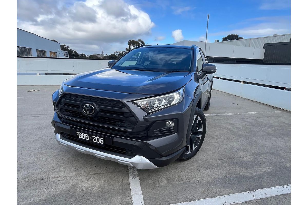2019 Toyota RAV4 Edge AXAA54R