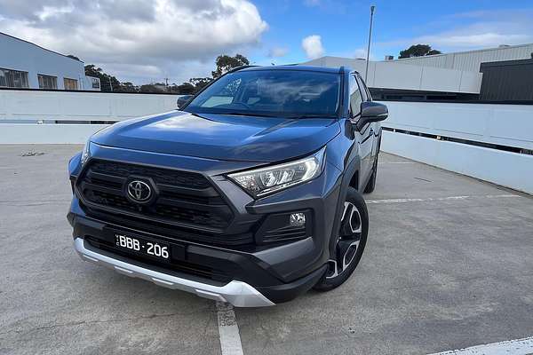 2019 Toyota RAV4 Edge AXAA54R