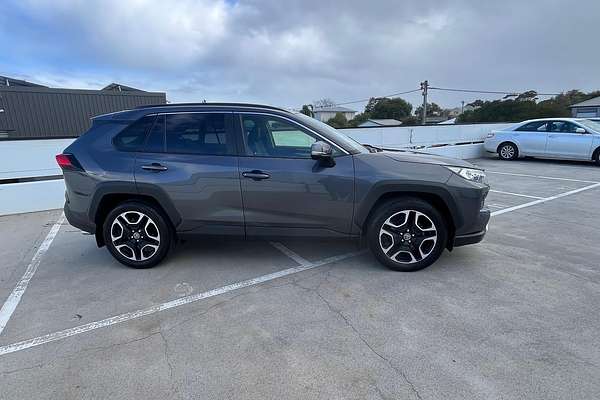 2019 Toyota RAV4 Edge AXAA54R