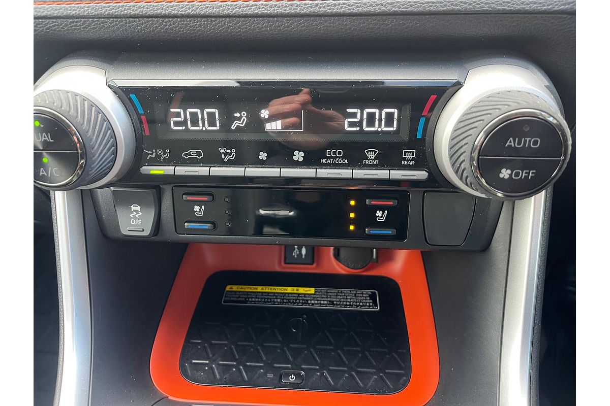 2019 Toyota RAV4 Edge AXAA54R