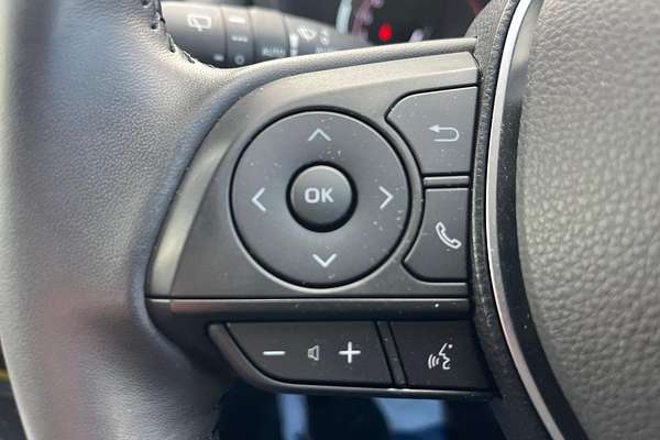 2019 Toyota RAV4 Edge AXAA54R