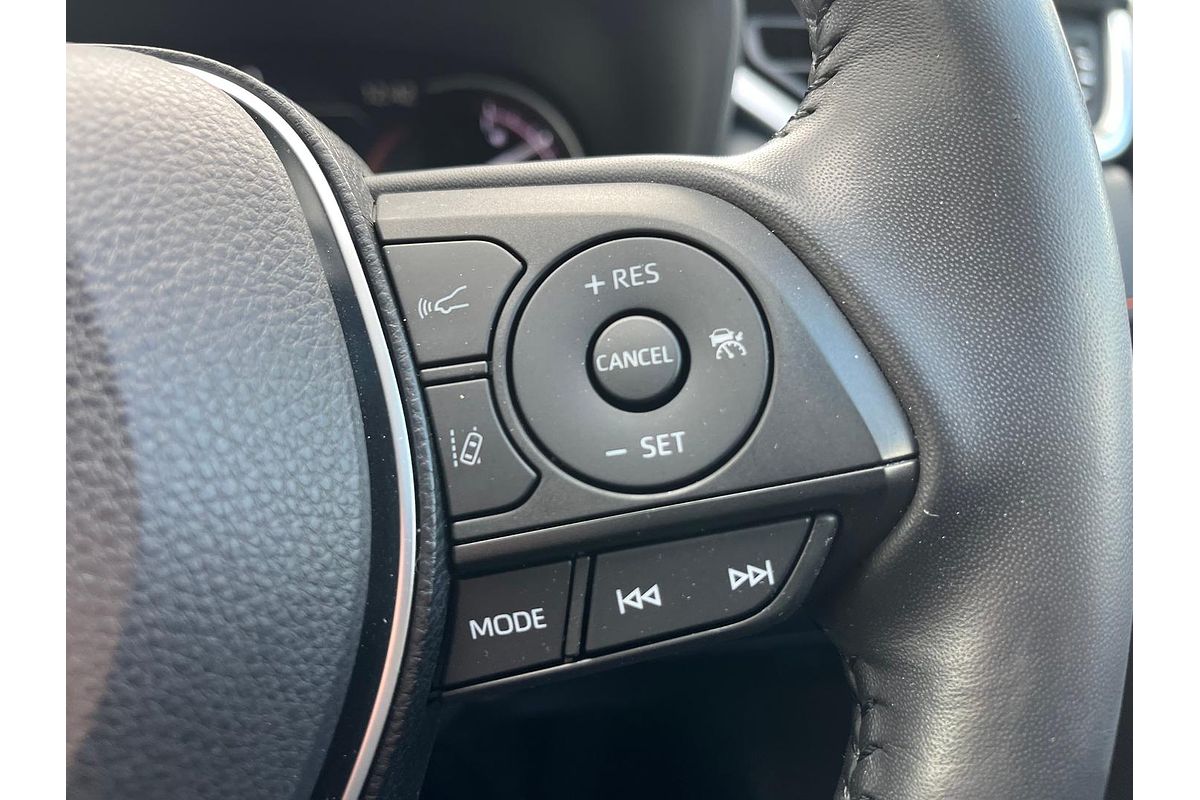 2019 Toyota RAV4 Edge AXAA54R