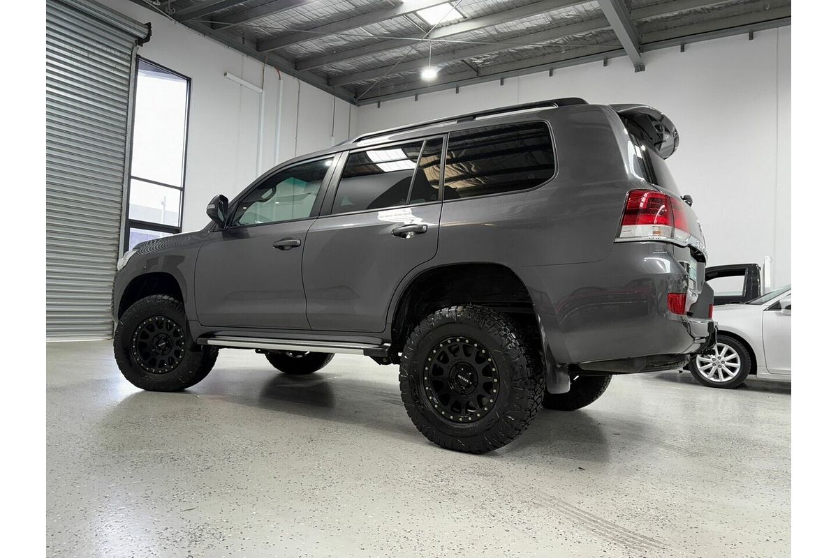 2016 Toyota Landcruiser GXL VDJ200R