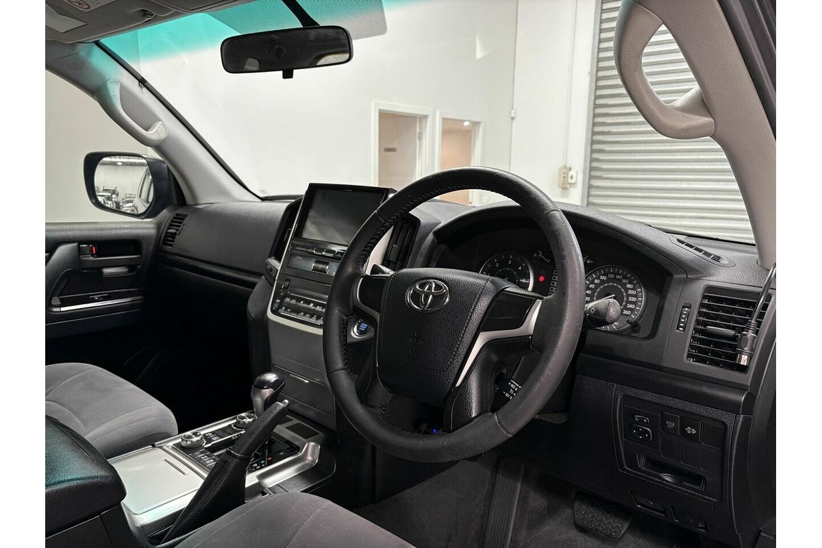 2016 Toyota Landcruiser GXL VDJ200R