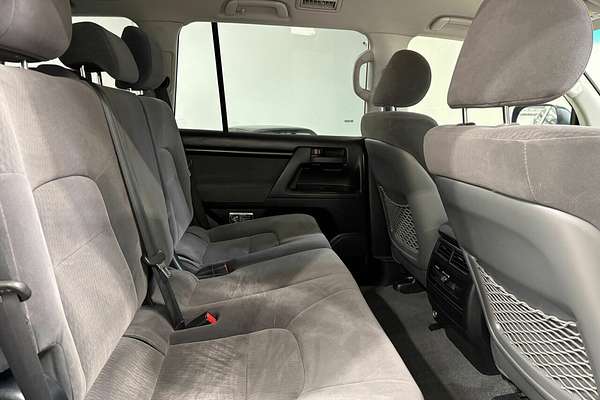 2016 Toyota Landcruiser GXL VDJ200R