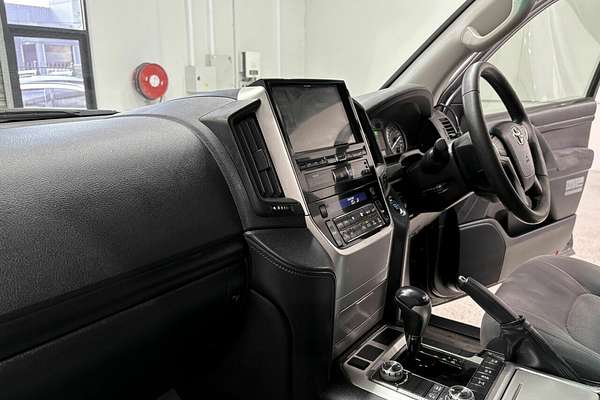 2016 Toyota Landcruiser GXL VDJ200R