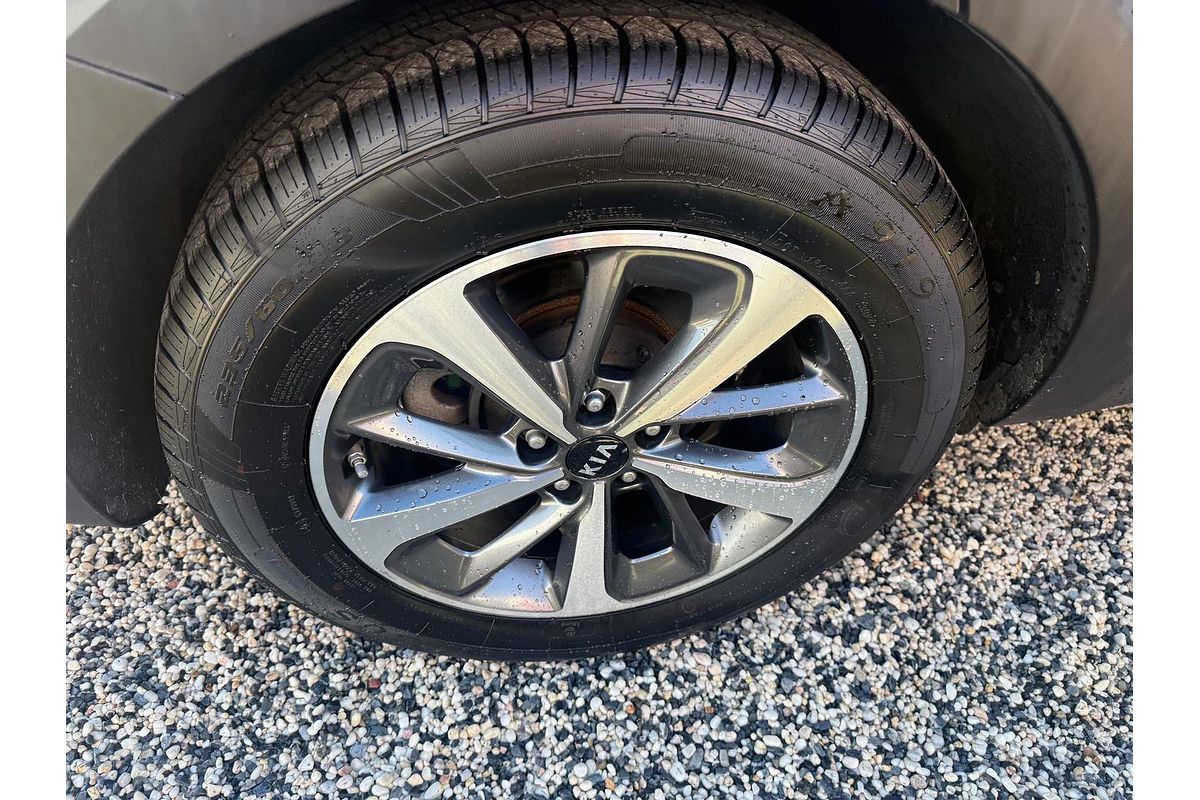 2019 Kia Sorento SLi UM