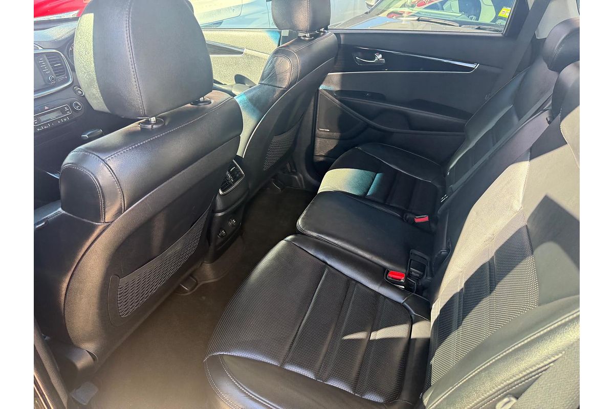 2019 Kia Sorento SLi UM