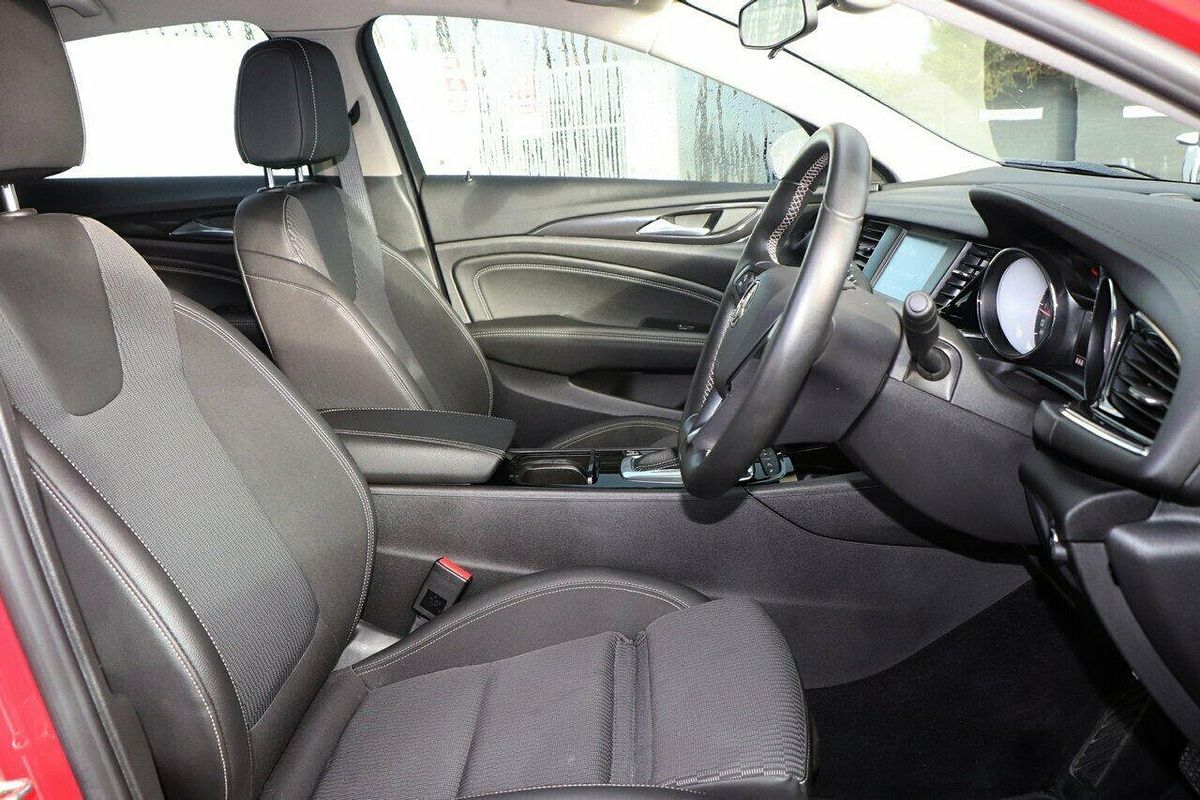 2018 Holden Commodore RS ZB