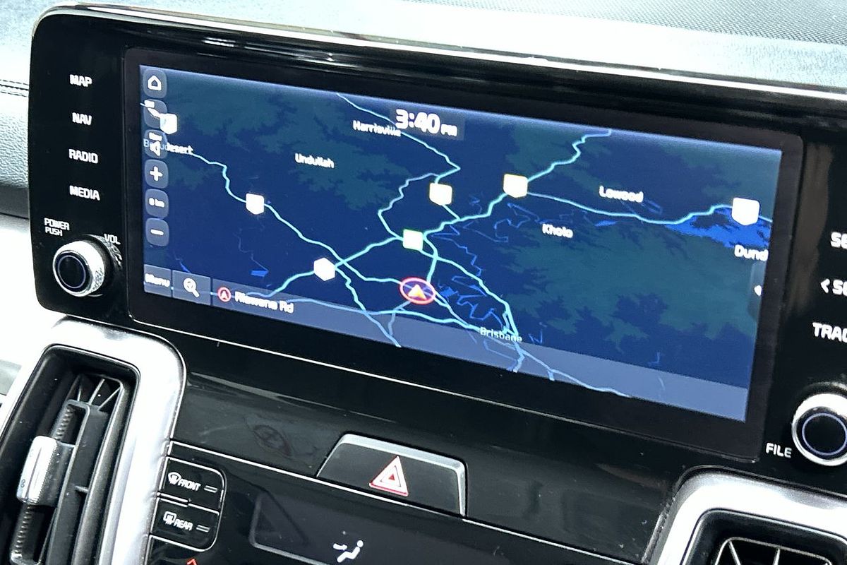 2022 Kia Sorento S MQ4