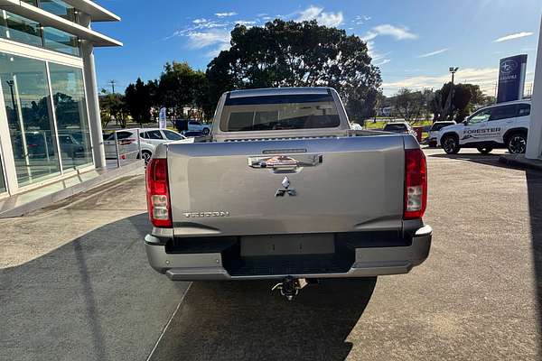 2025 Mitsubishi Triton GLX+ MV 4X4