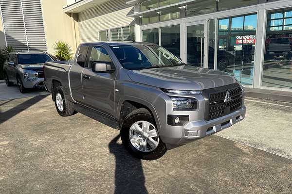 2025 Mitsubishi Triton GLX+ MV 4X4