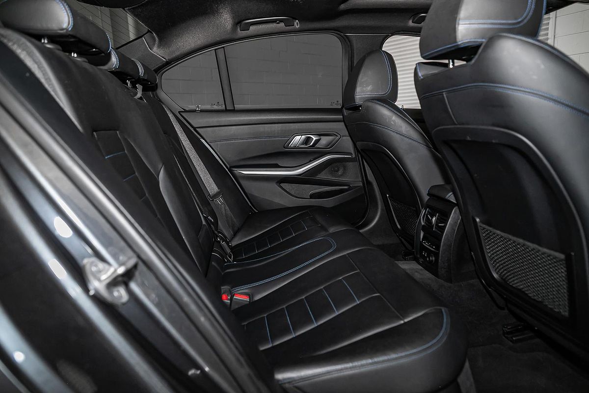 2020 BMW 3 Series 330i M Sport G20