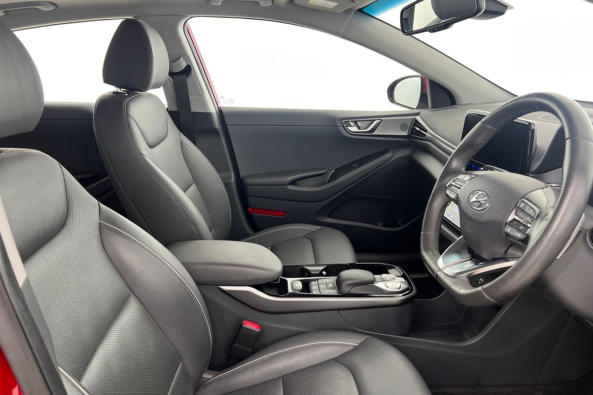 2021 Hyundai IONIQ Electric Premium AE.V4