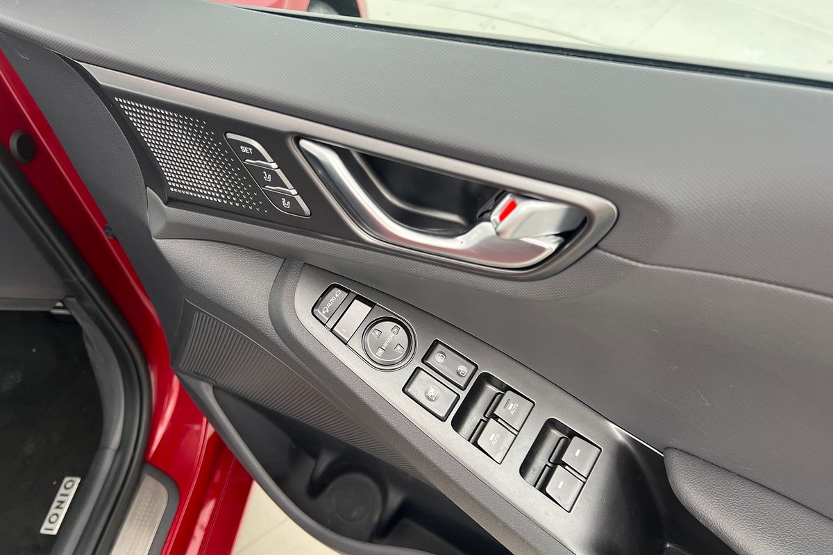 2021 Hyundai IONIQ Electric Premium AE.V4