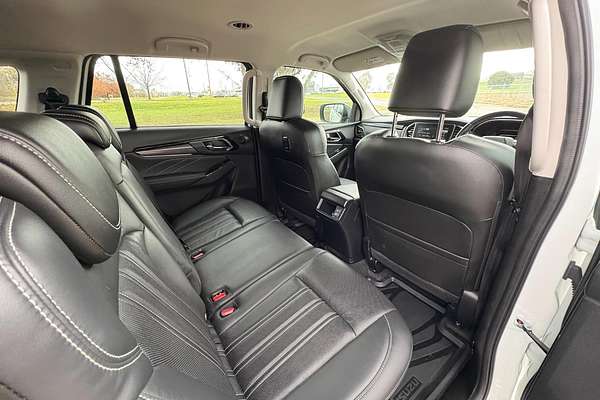2023 Isuzu MU-X LS-T