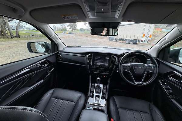 2023 Isuzu MU-X LS-T