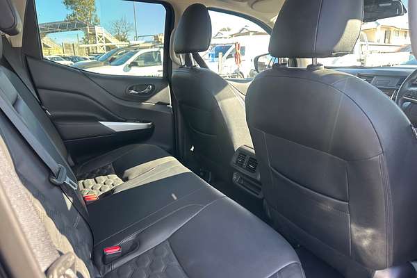 2022 Nissan Navara ST-X D23