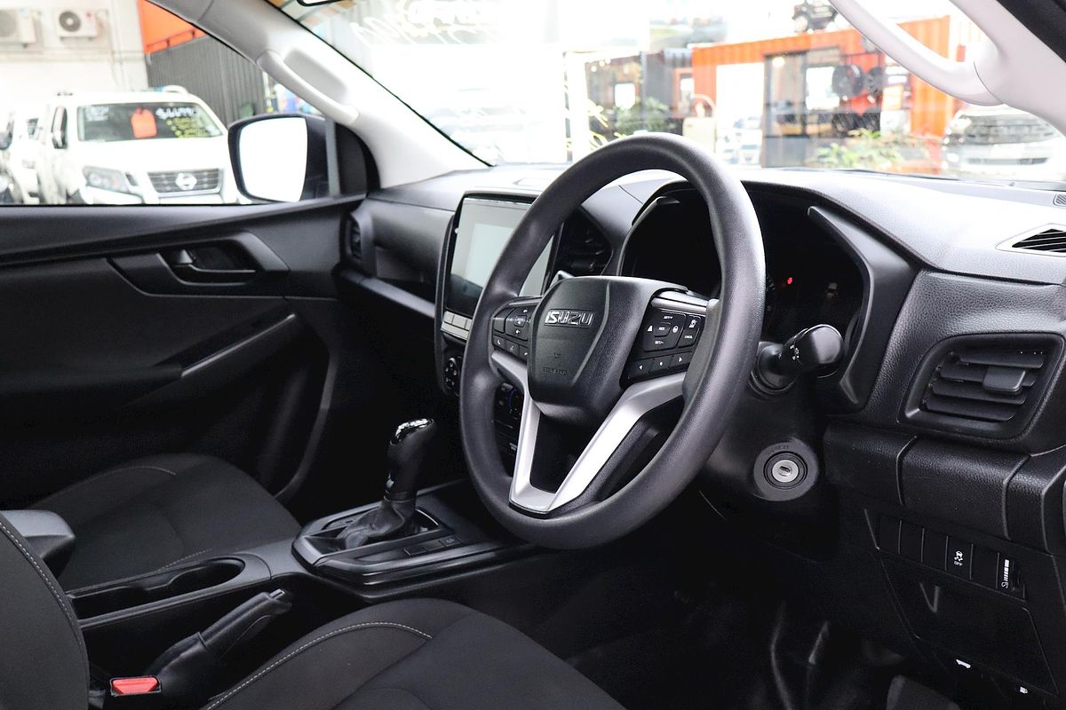 2022 Isuzu D-MAX SX High Ride Rear Wheel Drive