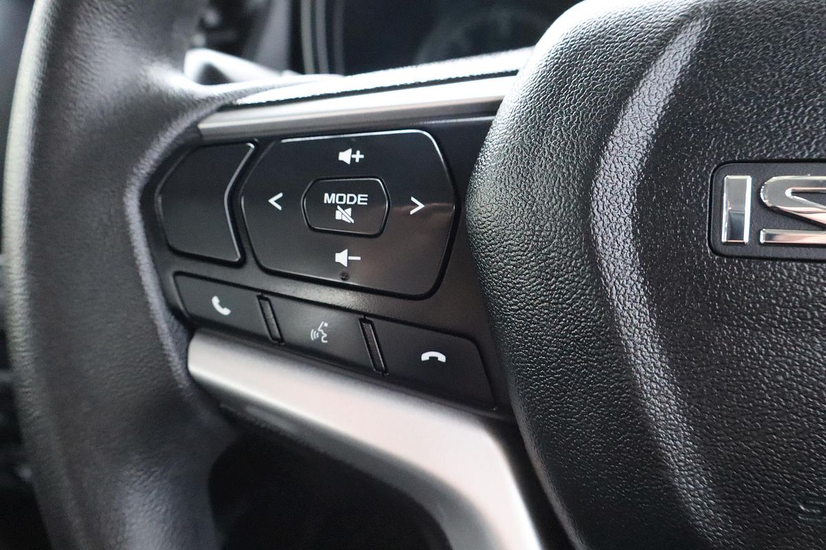 2022 Isuzu D-MAX SX High Ride Rear Wheel Drive