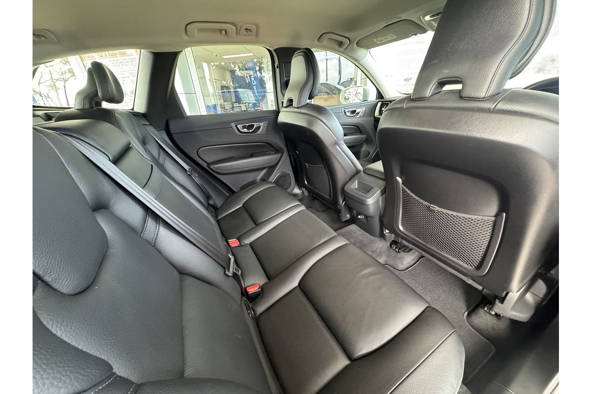 2019 Volvo XC60 D4 Momentum