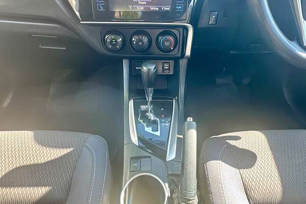 2017 Toyota Corolla Ascent ZRE172R