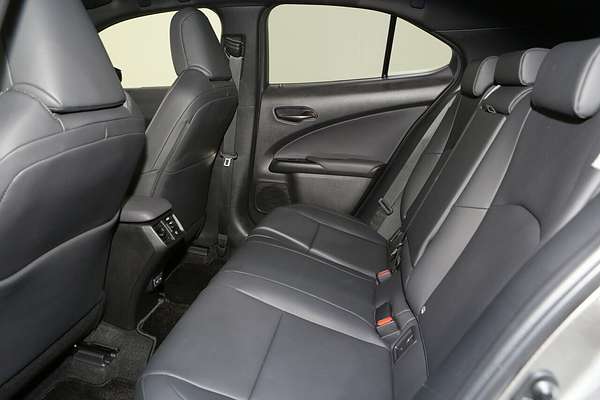 2022 Lexus UX UX250h Luxury MZAH10R