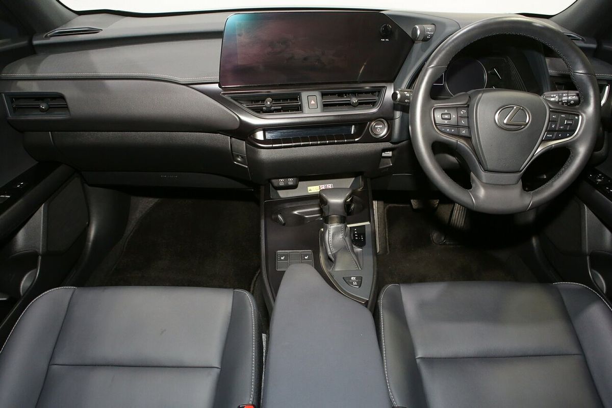 2022 Lexus UX UX250h Luxury MZAH10R