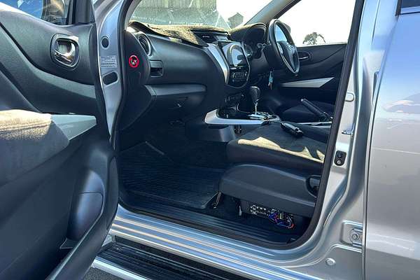 2017 Nissan Navara ST D23 Series 2 4X4