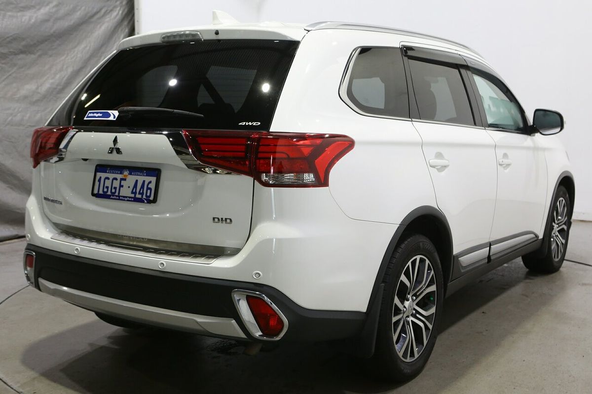 2016 Mitsubishi Outlander LS Safety Pack ZK