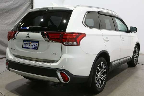 2016 Mitsubishi Outlander LS Safety Pack ZK